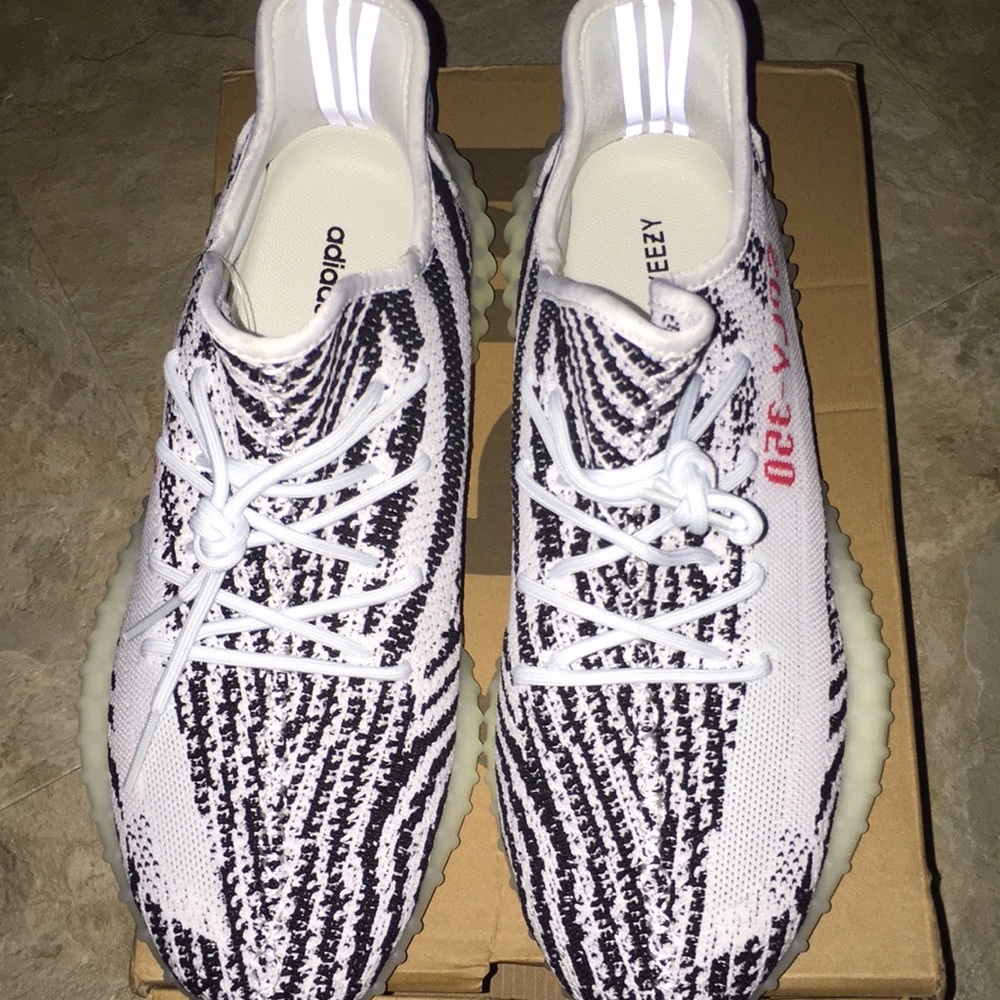Yeezy Boost 350 Zebra